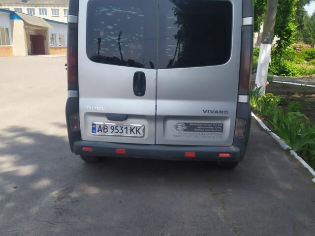 Сірий Опель Віваро, об'ємом двигуна 1.9 л та пробігом 400 тис. км за 7000 $, фото 2 на Automoto.ua