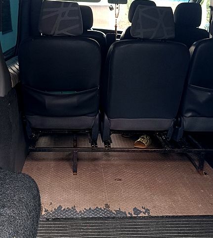 Сірий Опель Віваро, об'ємом двигуна 1.9 л та пробігом 320 тис. км за 6500 $, фото 6 на Automoto.ua