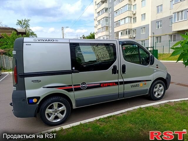 Серый Опель Виваро, объемом двигателя 1.9 л и пробегом 287 тыс. км за 6400 $, фото 5 на Automoto.ua