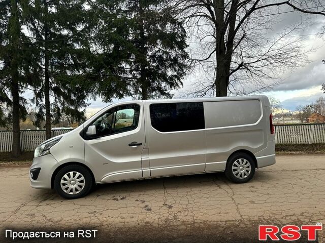 Сірий Опель Віваро, об'ємом двигуна 1.6 л та пробігом 230 тис. км за 14000 $, фото 2 на Automoto.ua