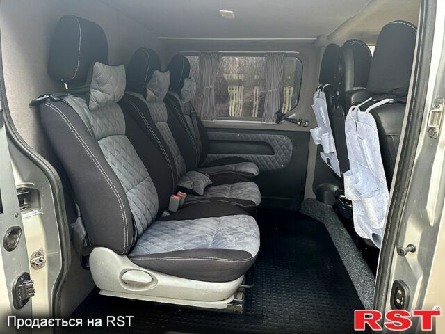 Сірий Опель Віваро, об'ємом двигуна 1.6 л та пробігом 230 тис. км за 14000 $, фото 10 на Automoto.ua