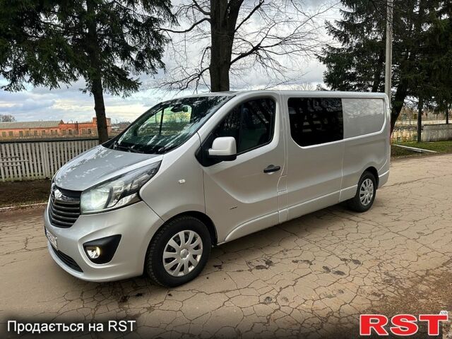 Сірий Опель Віваро, об'ємом двигуна 1.6 л та пробігом 230 тис. км за 14000 $, фото 1 на Automoto.ua