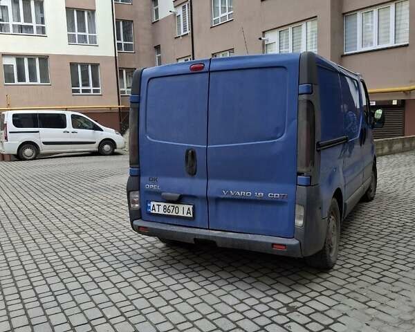 Синий Опель Виваро, объемом двигателя 1.87 л и пробегом 200 тыс. км за 7000 $, фото 2 на Automoto.ua