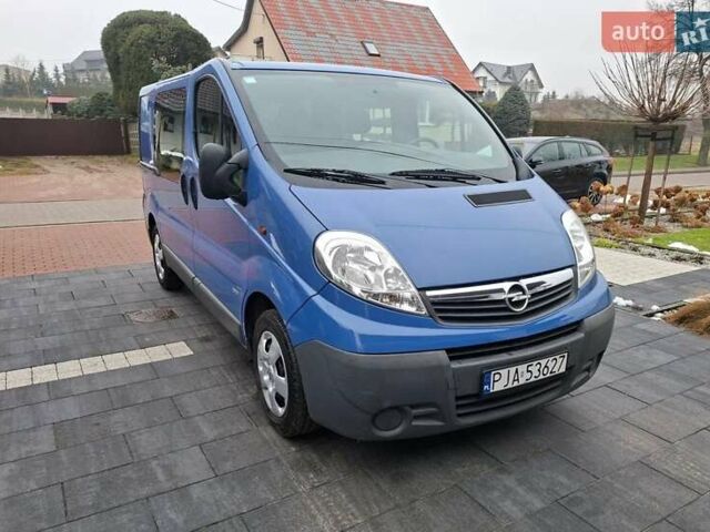 Синий Опель Виваро, объемом двигателя 2 л и пробегом 136 тыс. км за 8000 $, фото 15 на Automoto.ua