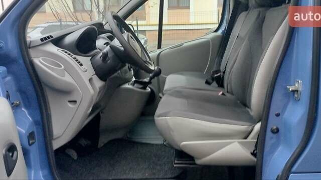 Синий Опель Виваро, объемом двигателя 2 л и пробегом 198 тыс. км за 12950 $, фото 11 на Automoto.ua