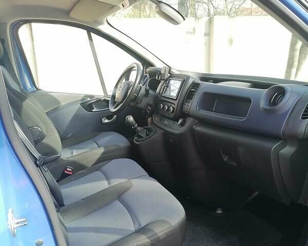 Опель Віваро 2014 у Одесі на Automoto.ua Синій Опель Віваро, об'ємом двигуна 1.6 л та пробігом 230 тис. км за 11900 $, фото 11 на Automoto.ua