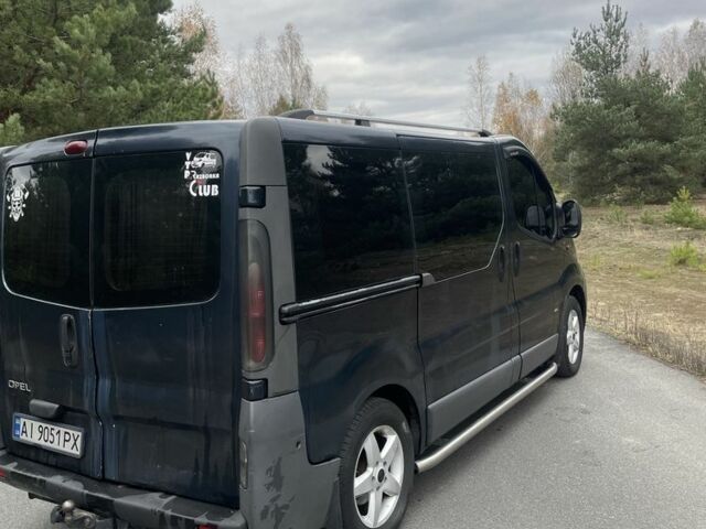 Синій Опель Віваро, об'ємом двигуна 1.9 л та пробігом 405 тис. км за 6200 $, фото 3 на Automoto.ua