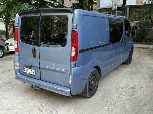 Синий Опель Виваро, объемом двигателя 2.5 л и пробегом 515 тыс. км за 3800 $, фото 1 на Automoto.ua