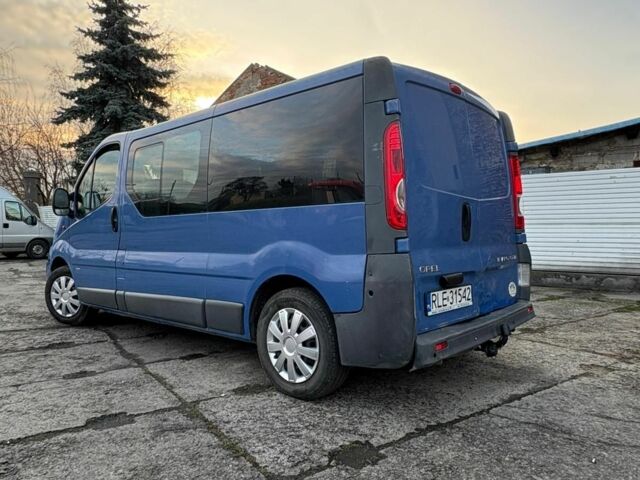 Синий Опель Виваро, объемом двигателя 0 л и пробегом 515 тыс. км за 3800 $, фото 1 на Automoto.ua