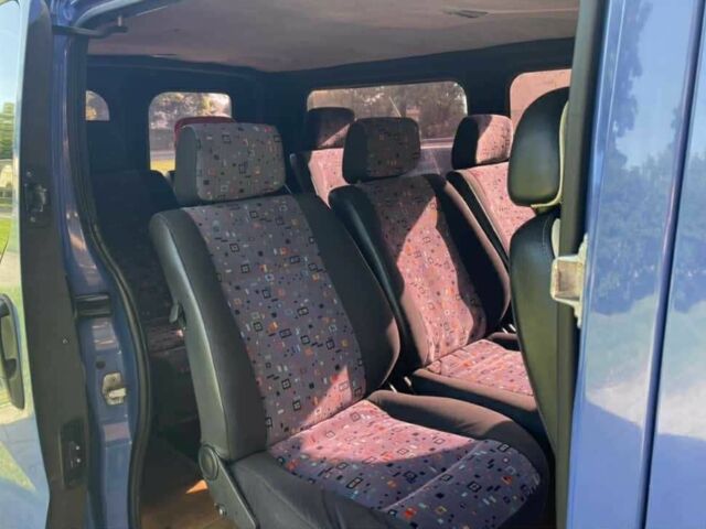 Синий Опель Виваро, объемом двигателя 2 л и пробегом 588 тыс. км за 8650 $, фото 6 на Automoto.ua