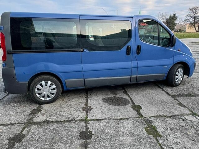 Синий Опель Виваро, объемом двигателя 0 л и пробегом 515 тыс. км за 3800 $, фото 7 на Automoto.ua