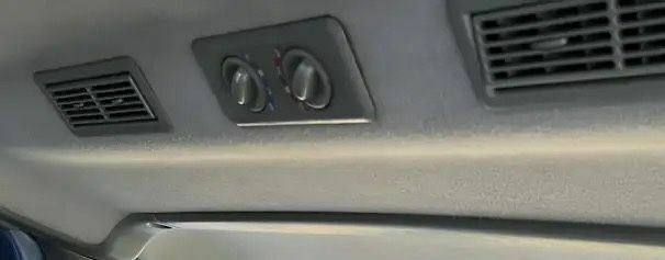 Синий Опель Виваро, объемом двигателя 2 л и пробегом 260 тыс. км за 13500 $, фото 8 на Automoto.ua