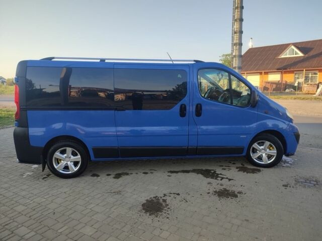 Синий Опель Виваро, объемом двигателя 2 л и пробегом 260 тыс. км за 13500 $, фото 23 на Automoto.ua