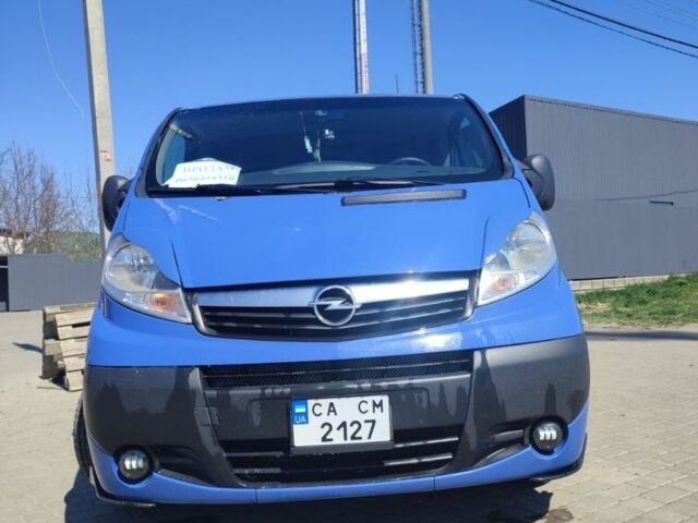 Синий Опель Виваро, объемом двигателя 2 л и пробегом 260 тыс. км за 13500 $, фото 20 на Automoto.ua