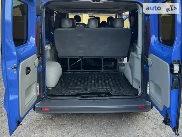 Синий Опель Виваро, объемом двигателя 2 л и пробегом 260 тыс. км за 13500 $, фото 15 на Automoto.ua