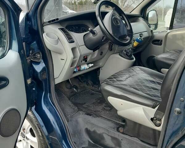 Синій Опель Віваро, об'ємом двигуна 1.87 л та пробігом 520 тис. км за 7300 $, фото 13 на Automoto.ua