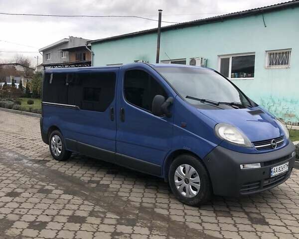 Синій Опель Віваро, об'ємом двигуна 1.9 л та пробігом 320 тис. км за 7800 $, фото 7 на Automoto.ua