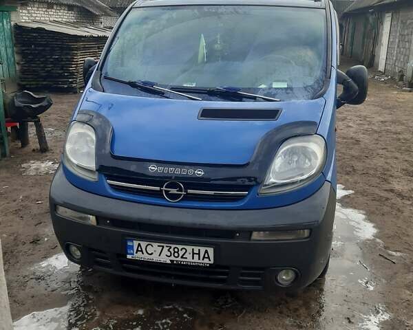 Синий Опель Виваро, объемом двигателя 1.9 л и пробегом 285 тыс. км за 8000 $, фото 10 на Automoto.ua