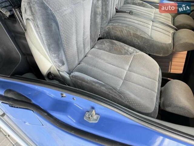 Синий Опель Виваро, объемом двигателя 1.87 л и пробегом 396 тыс. км за 6700 $, фото 7 на Automoto.ua