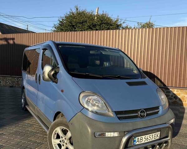 Синий Опель Виваро, объемом двигателя 1.87 л и пробегом 396 тыс. км за 6700 $, фото 1 на Automoto.ua
