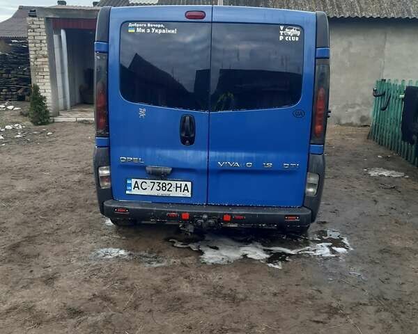 Синий Опель Виваро, объемом двигателя 1.9 л и пробегом 285 тыс. км за 8000 $, фото 11 на Automoto.ua
