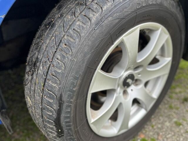 Синий Опель Виваро, объемом двигателя 1.9 л и пробегом 365 тыс. км за 7000 $, фото 17 на Automoto.ua