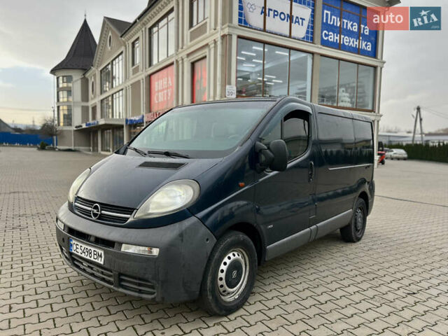Синій Опель Віваро, об'ємом двигуна 1.9 л та пробігом 320 тис. км за 4000 $, фото 1 на Automoto.ua