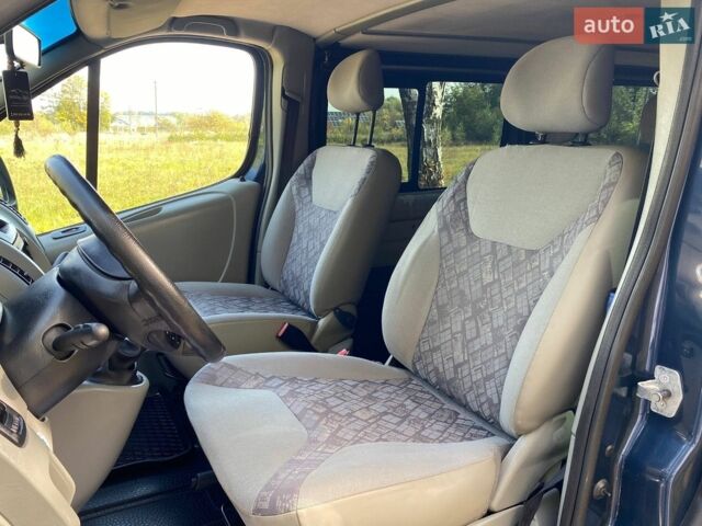 Синій Опель Віваро, об'ємом двигуна 1.9 л та пробігом 400 тис. км за 7650 $, фото 17 на Automoto.ua
