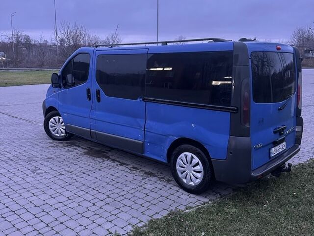 Синий Опель Виваро, объемом двигателя 2.5 л и пробегом 350 тыс. км за 5000 $, фото 6 на Automoto.ua