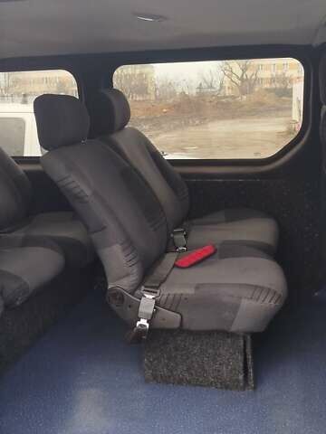 Синій Опель Віваро, об'ємом двигуна 1.9 л та пробігом 348 тис. км за 6400 $, фото 7 на Automoto.ua