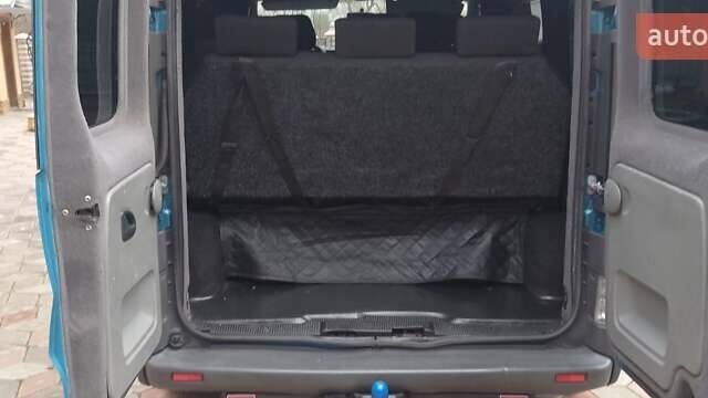 Синій Опель Віваро, об'ємом двигуна 1.87 л та пробігом 280 тис. км за 7200 $, фото 12 на Automoto.ua