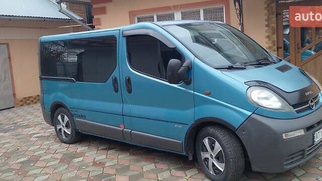 Синій Опель Віваро, об'ємом двигуна 1.87 л та пробігом 280 тис. км за 7200 $, фото 1 на Automoto.ua