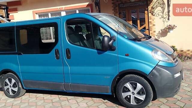 Синий Опель Виваро, объемом двигателя 1.87 л и пробегом 280 тыс. км за 7200 $, фото 2 на Automoto.ua