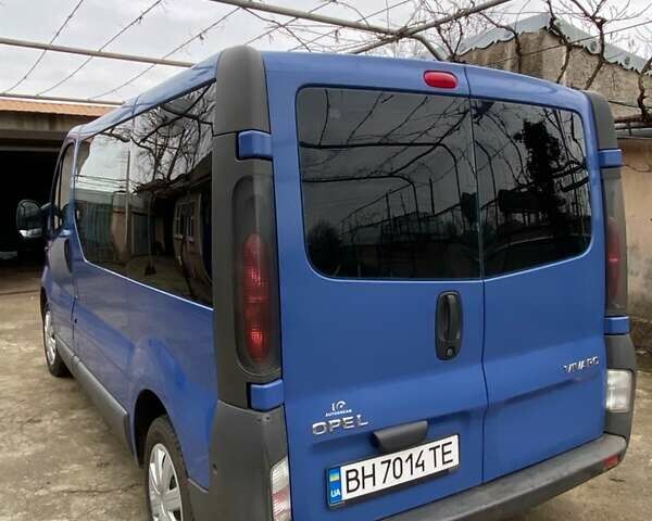 Синий Опель Виваро, объемом двигателя 1.87 л и пробегом 284 тыс. км за 6800 $, фото 1 на Automoto.ua