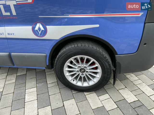 Синій Опель Віваро, об'ємом двигуна 1.9 л та пробігом 286 тис. км за 9150 $, фото 23 на Automoto.ua