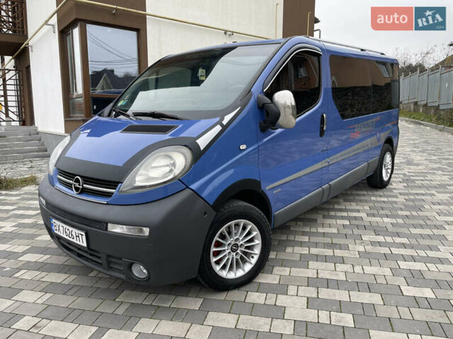Синій Опель Віваро, об'ємом двигуна 1.9 л та пробігом 286 тис. км за 9150 $, фото 1 на Automoto.ua