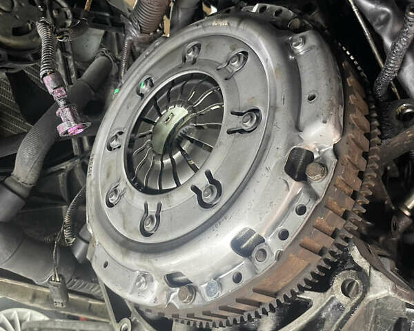 Синій Опель Віваро, об'ємом двигуна 1.9 л та пробігом 286 тис. км за 9150 $, фото 61 на Automoto.ua