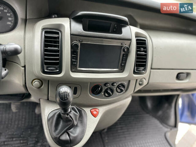 Синій Опель Віваро, об'ємом двигуна 1.9 л та пробігом 286 тис. км за 9150 $, фото 36 на Automoto.ua