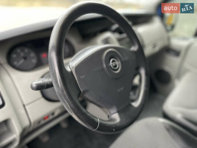 Синій Опель Віваро, об'ємом двигуна 1.9 л та пробігом 286 тис. км за 9150 $, фото 55 на Automoto.ua
