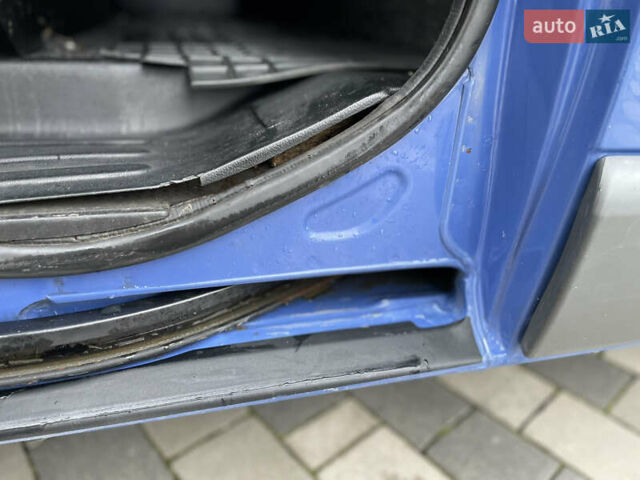 Синій Опель Віваро, об'ємом двигуна 1.9 л та пробігом 286 тис. км за 9150 $, фото 49 на Automoto.ua