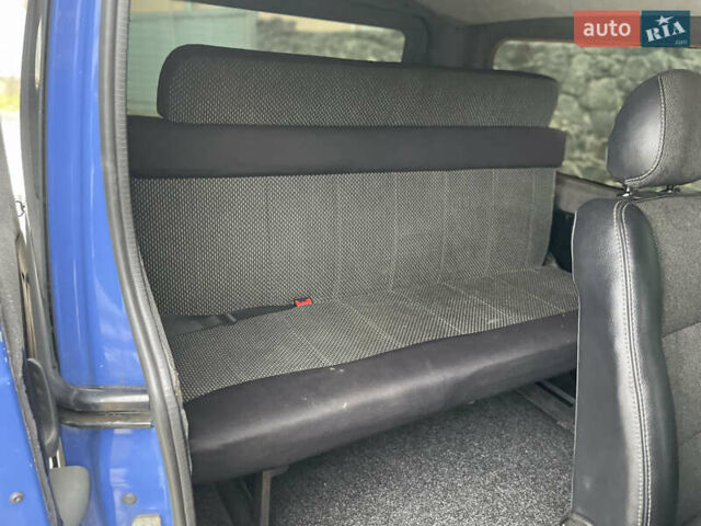 Синій Опель Віваро, об'ємом двигуна 1.9 л та пробігом 286 тис. км за 9150 $, фото 48 на Automoto.ua