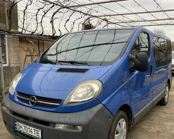 Синий Опель Виваро, объемом двигателя 1.87 л и пробегом 284 тыс. км за 6800 $, фото 4 на Automoto.ua