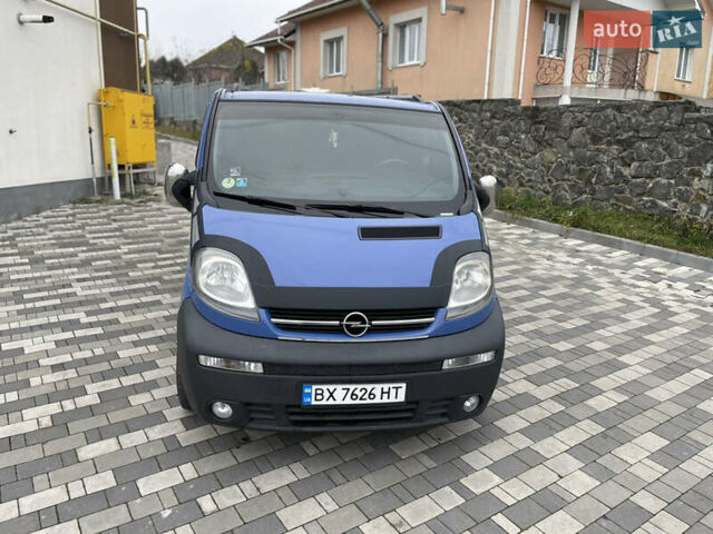 Синій Опель Віваро, об'ємом двигуна 1.9 л та пробігом 286 тис. км за 9150 $, фото 11 на Automoto.ua