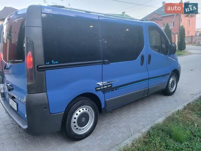 Синий Опель Виваро, объемом двигателя 1.87 л и пробегом 222 тыс. км за 7999 $, фото 22 на Automoto.ua