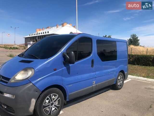 Синій Опель Віваро, об'ємом двигуна 1.9 л та пробігом 345 тис. км за 6000 $, фото 15 на Automoto.ua