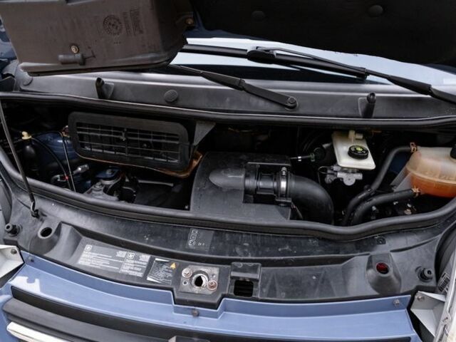 Синий Опель Виваро, объемом двигателя 2.5 л и пробегом 140 тыс. км за 6300 $, фото 22 на Automoto.ua