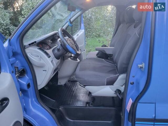 Синий Опель Виваро, объемом двигателя 1.87 л и пробегом 222 тыс. км за 7999 $, фото 108 на Automoto.ua