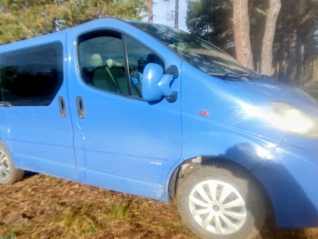 Синий Опель Виваро, объемом двигателя 1.9 л и пробегом 452 тыс. км за 7000 $, фото 1 на Automoto.ua