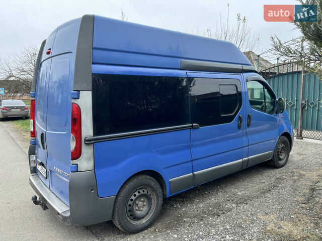 Синій Опель Віваро, об'ємом двигуна 2 л та пробігом 495 тис. км за 8700 $, фото 5 на Automoto.ua