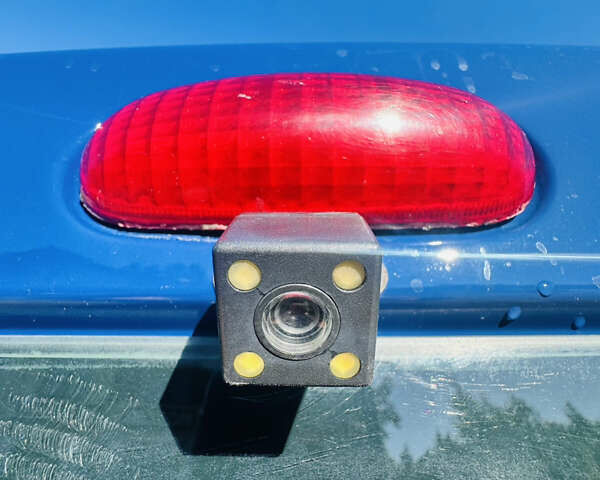 Синій Опель Віваро, об'ємом двигуна 2 л та пробігом 355 тис. км за 7950 $, фото 24 на Automoto.ua